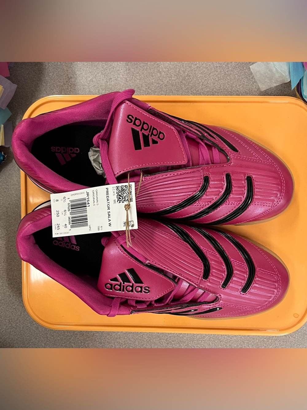adidas PREDATOR Sala Sz 8 in Semi Lucid Fuschia Pink - Picture 3 of 14